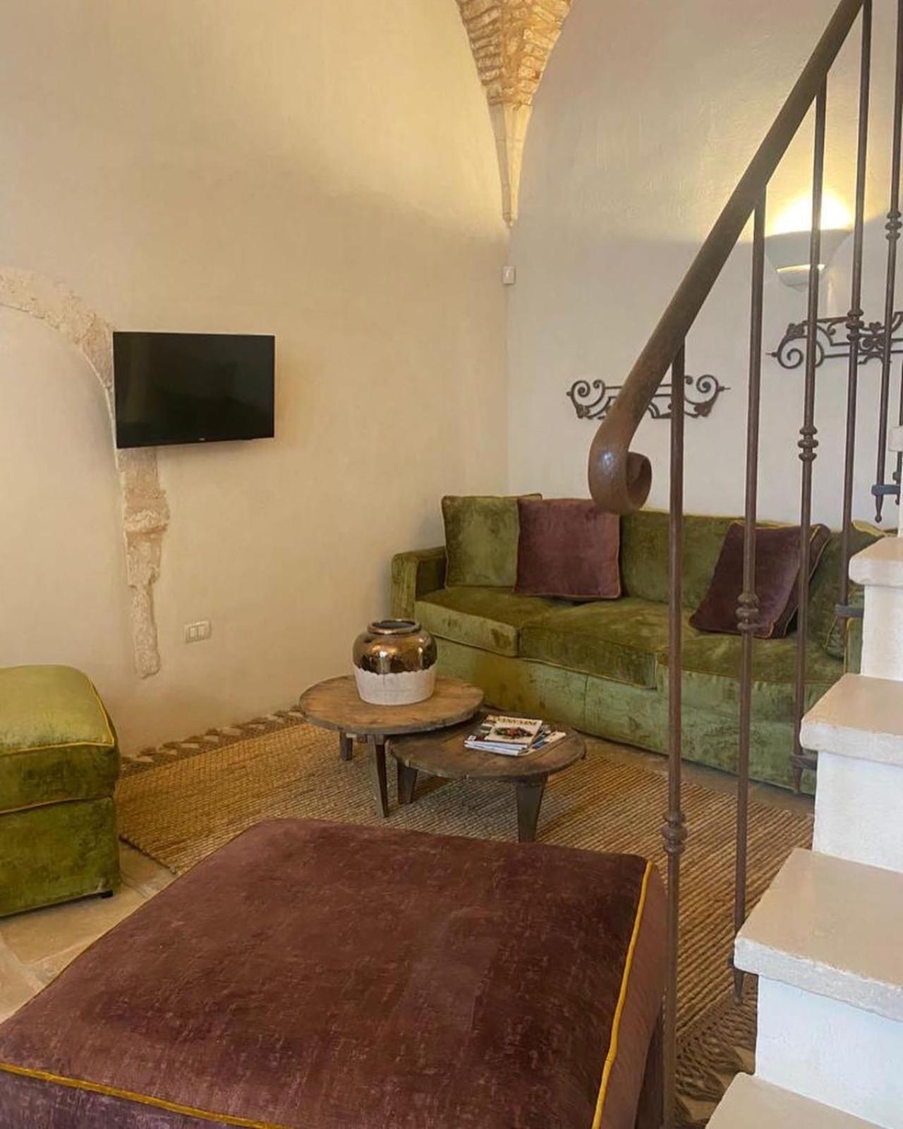 Palazzoliva - Luxury Boho Chic Guest House In The Historic Heart Of Martina Franca Exterior photo