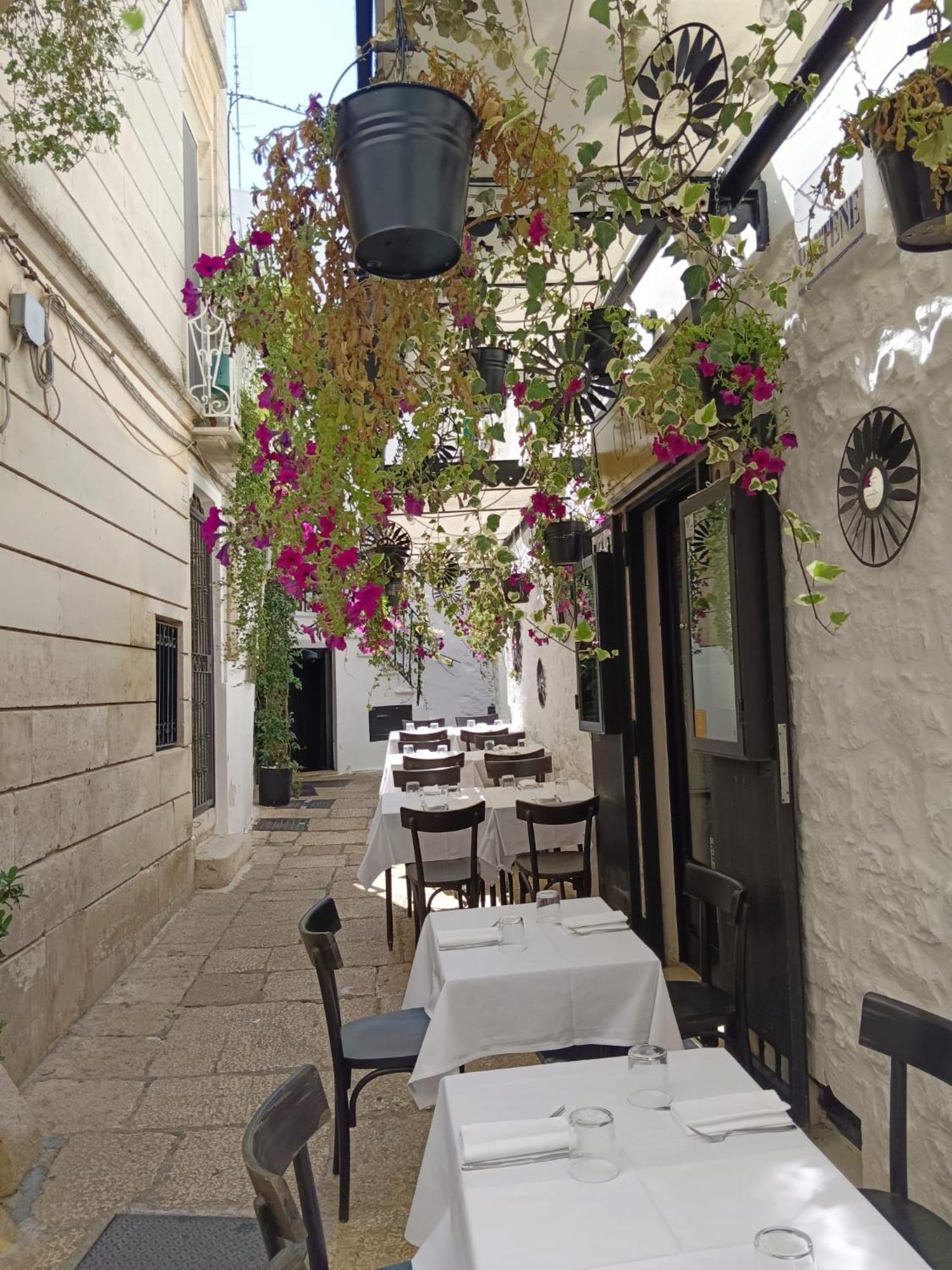 Palazzoliva - Luxury Boho Chic Guest House In The Historic Heart Of Martina Franca Exterior photo