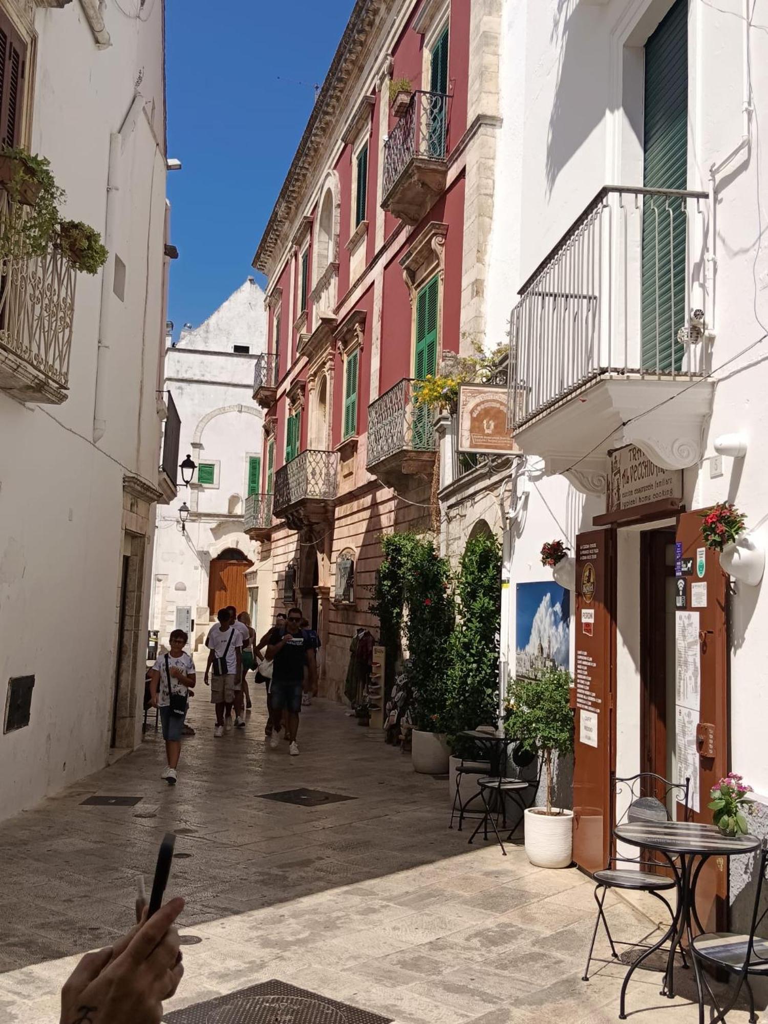 Palazzoliva - Luxury Boho Chic Guest House In The Historic Heart Of Martina Franca Exterior photo