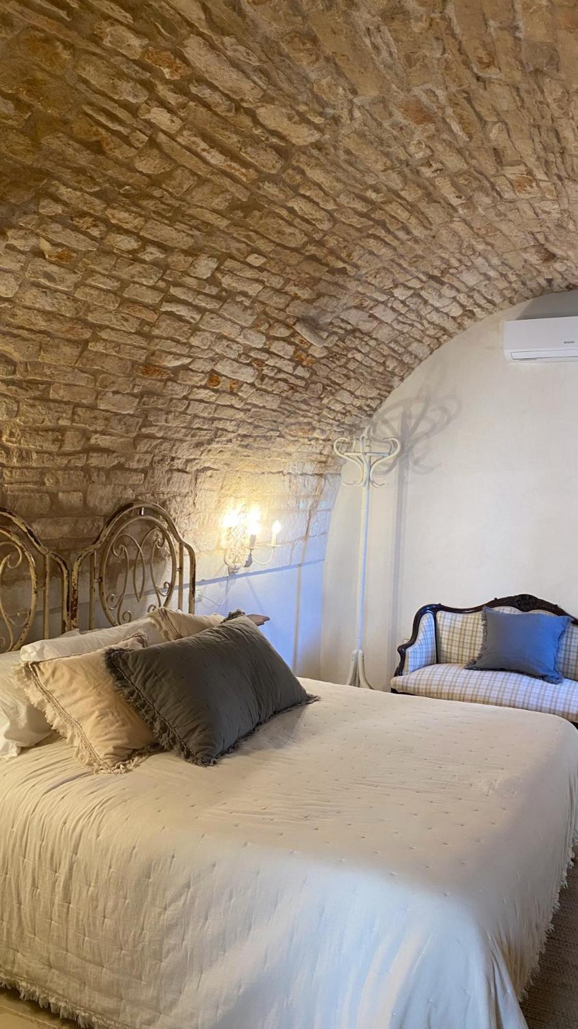 Palazzoliva - Luxury Boho Chic Guest House In The Historic Heart Of Martina Franca Exterior photo