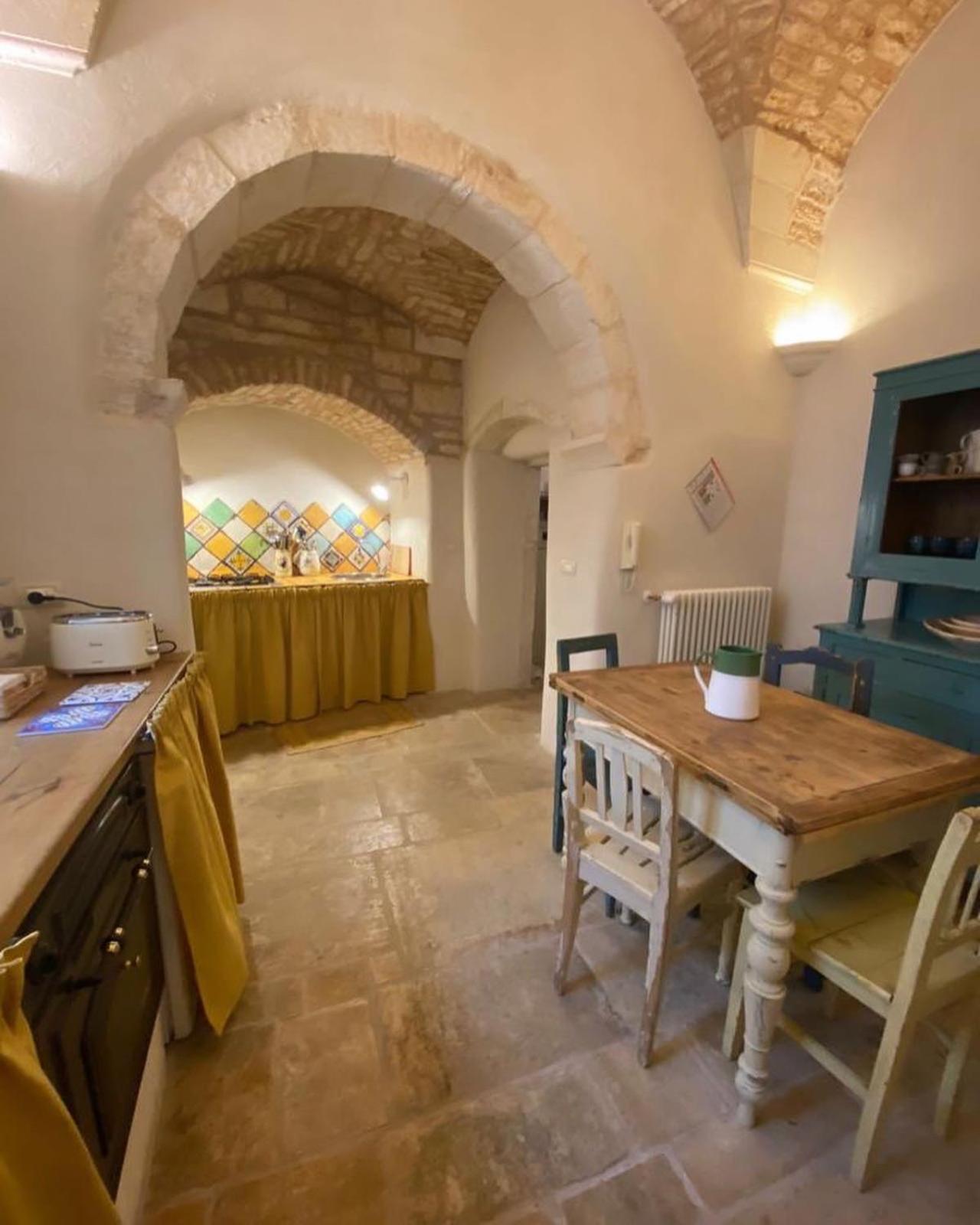 Palazzoliva - Luxury Boho Chic Guest House In The Historic Heart Of Martina Franca Exterior photo