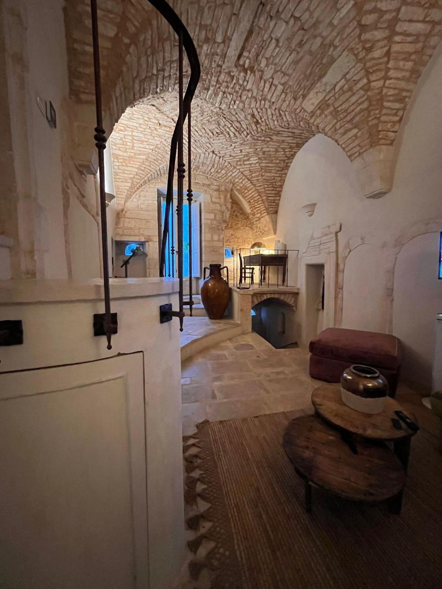 Palazzoliva - Luxury Boho Chic Guest House In The Historic Heart Of Martina Franca Exterior photo